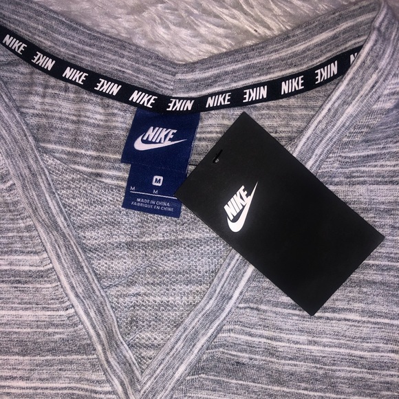 Brand new Nike muscle tank top. - Picture 3 of 5